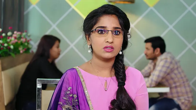 Viraj Asks Chaitra to Not Marry Prithvi