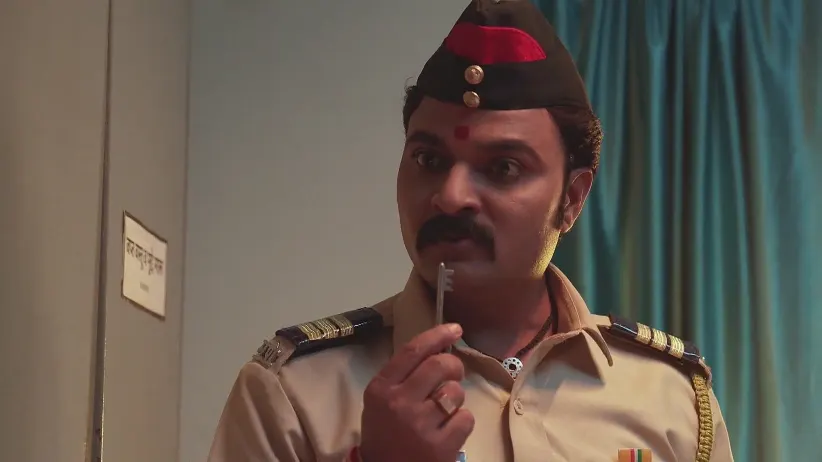 Will Ajit Kumar Get Hold of the Evidence? - Devmanus Madhla Adhyay
