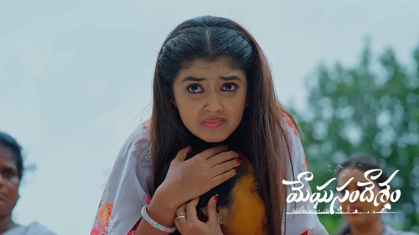Bhoomi Protects Sharada from Her Family