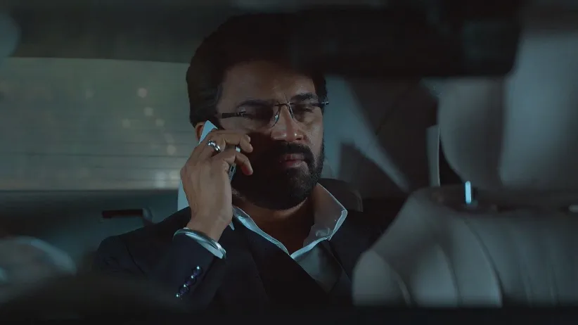 Jhende Gives Aryavardhan an Important Information - Tumm Se Tumm Tak