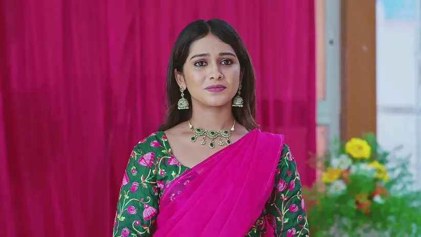 Maya Slaps Siddhant