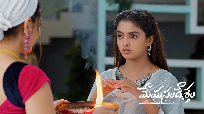 Cherry Lashes out at Bhoomi