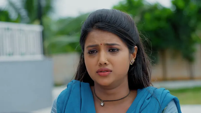Ganga Stops Rudra from Hitting Paidiraju