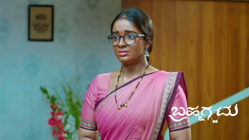 A Prospective Groom Arrives to Meet Archana