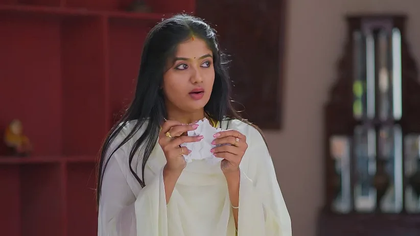 Aadhya Finds a Letter - Sandhyaraaga