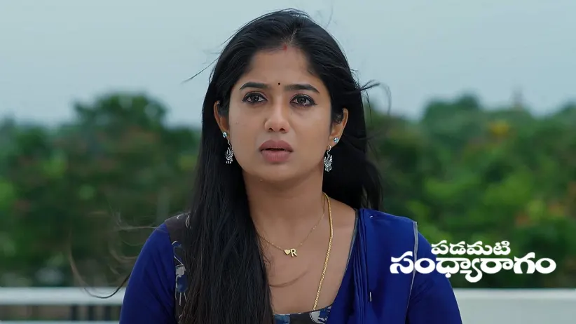 Prabhas Humiliates Srinu and Aadhya