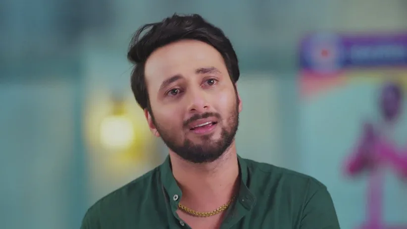 Siddhiraj Defends Bhavna in Front of Everyone - Lakshmi Niwas