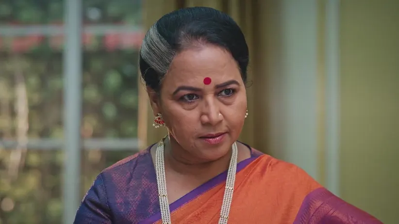 Sadanand Tries to tell Annapurna the Truth - Kamali