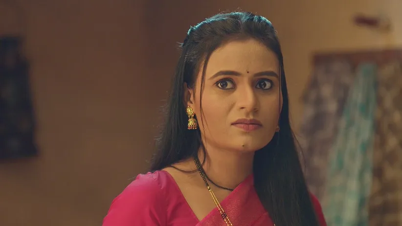 Lali Questions Gopal about the Soil on His Clothes - Devmanus Madhla Adhyay