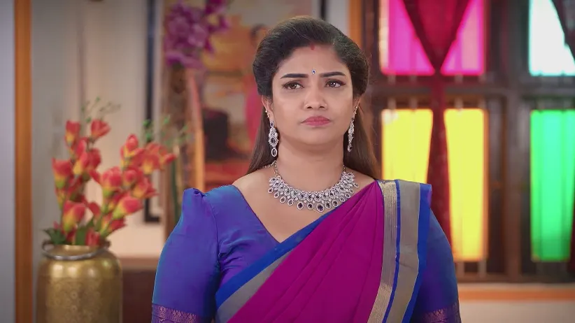 Mayilvahanam Humiliates Sivanandi