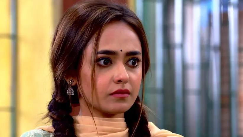 Urmi Leaves Satyaki’s House