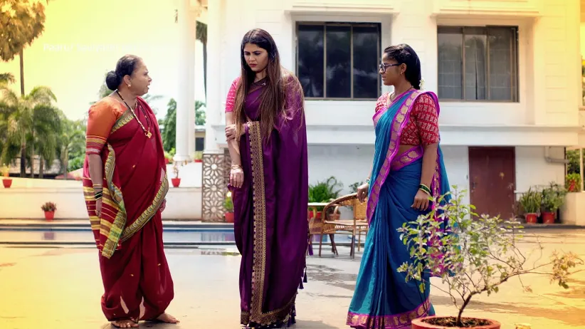 Jagdamba to Teach Aishwarya a Lesson - Savalyachi Janu Savali - Promo