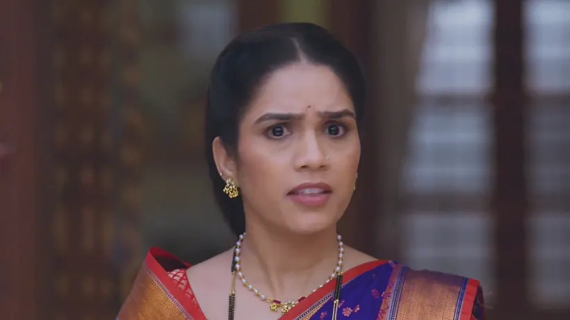 Aaji Warns Neelambari