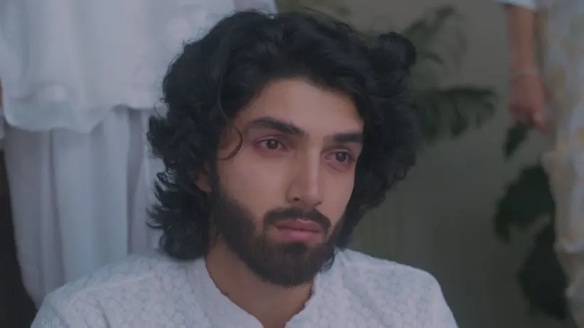 Raghav Does Not Trust Reet - Jaane Anjaane Hum Mile