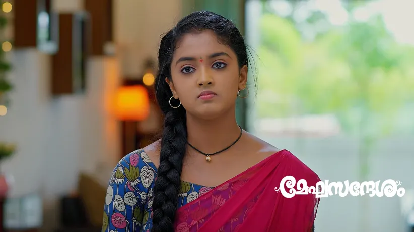 Apoorva Provokes Chandra