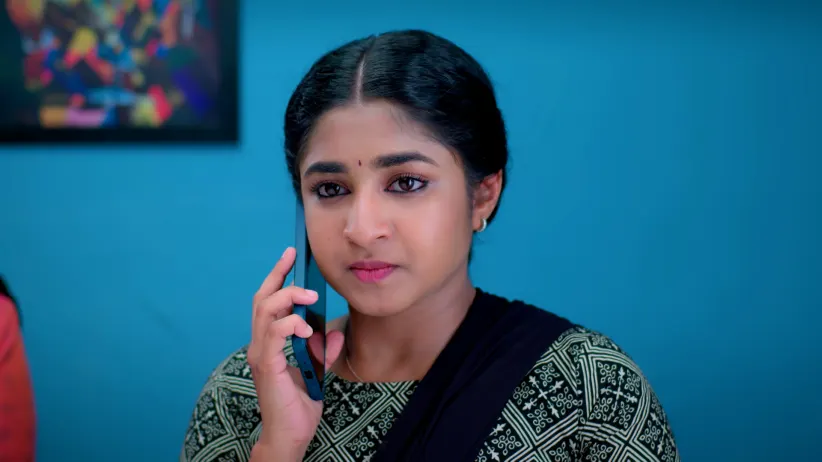 Indhu Visits Deepa's College