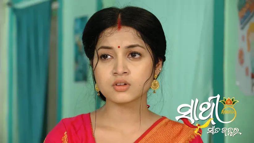 Shalini and Rosy's Mother Meets with an Accident