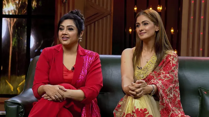 Meena, Simran and Maheswari Get Nostalgic with Jagapathi