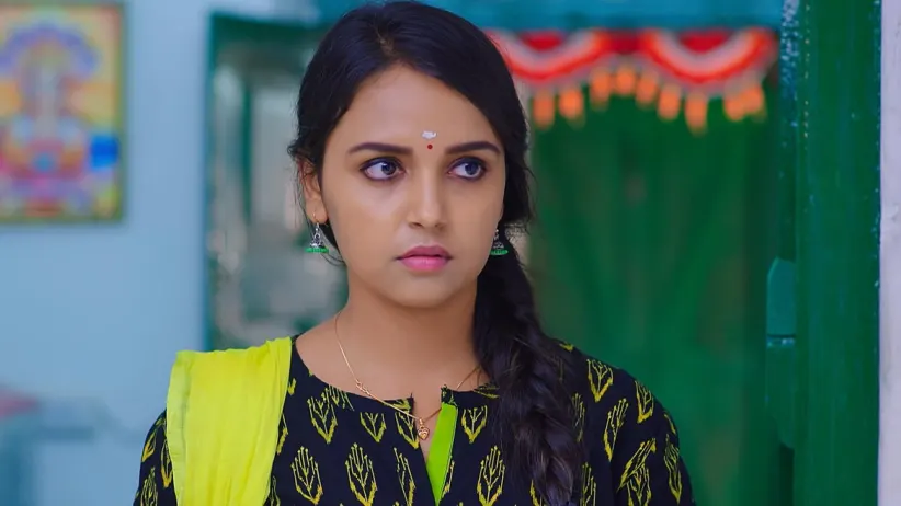 Govind Tries to Help Geetha