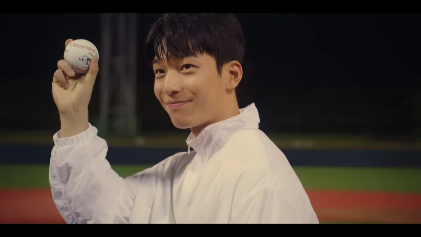 A Sincere Heart of Her No. 1 Fan