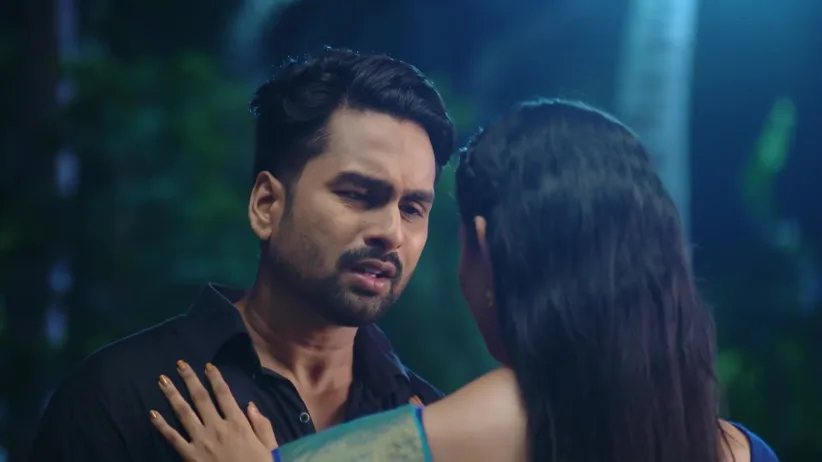 Sambhav Reassures Vanshika - Suna Jhia