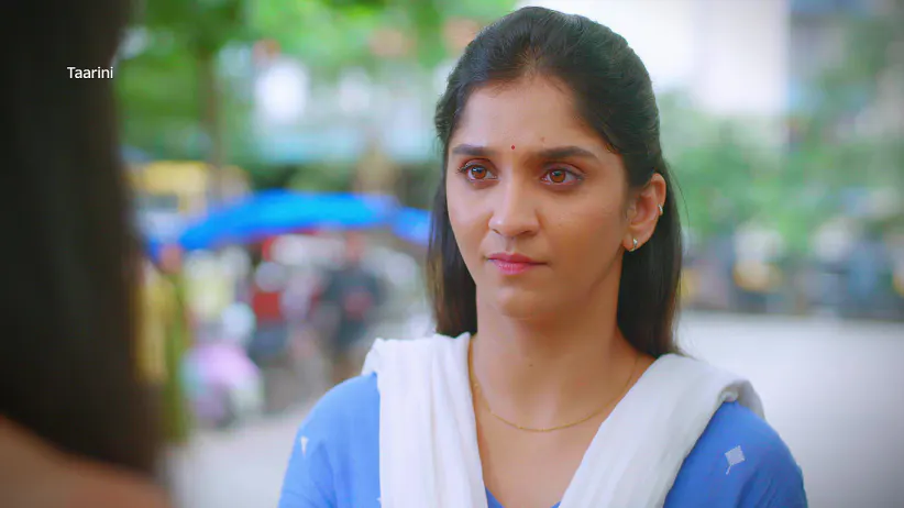 Yuvraj Knocks Kedar off His Bike - Taarini - Promo