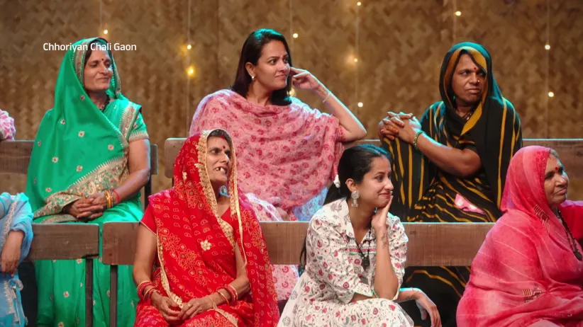 TV's Famous Mother-in-law Comes to Meet the Girls - Chhoriyan Chali Gaon - Promo