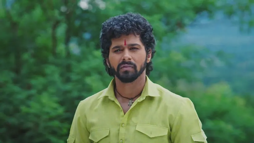 Surya and Tulja's Quest for Proof against Daddy - Lakhat Ek Amcha Dada