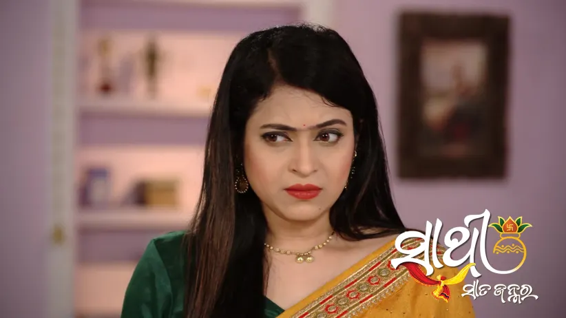 A Goon Tries to Kill Archana