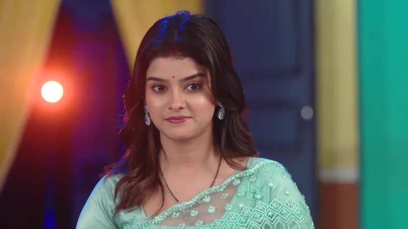Rekha Suspects Rakesh - Bhagya Rekha