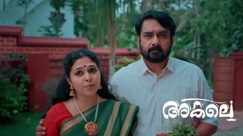 Will Saraswathyamma Talk about Padmavathy?