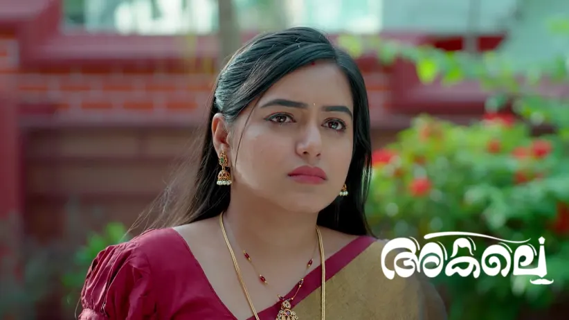 Rithika Learns that Padmavathy Is Her Mother