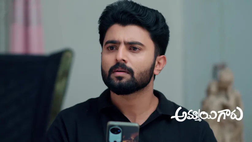 Roopa Tries to Get Her Parents Closer