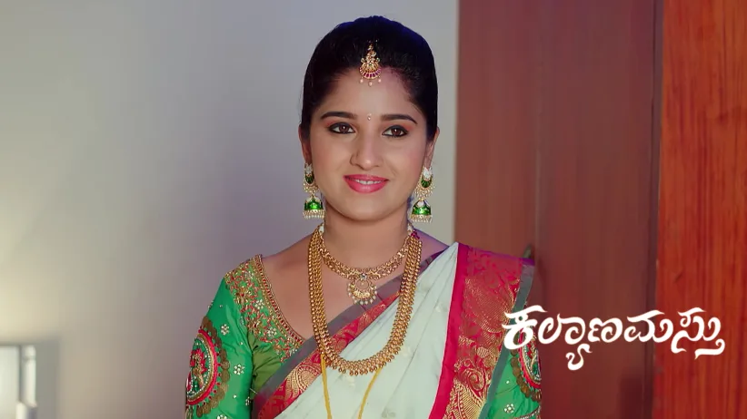 Shashi Prepares Divya for Her Nuptial Night