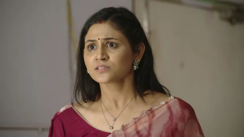 Vanshika Warns Sambhav - Suna Jhia