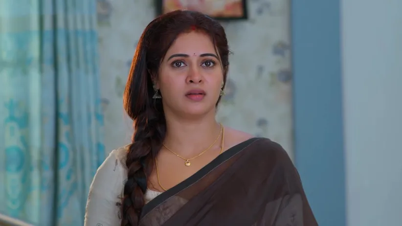 Harish Disguises Himself to Meet Keerthi