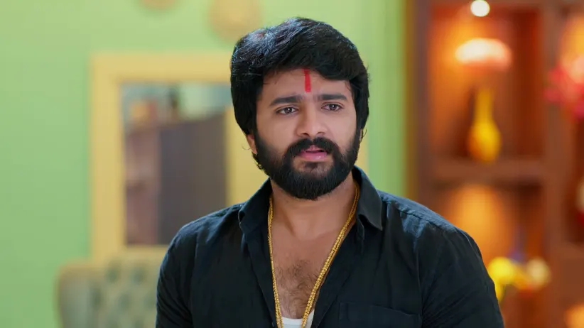 Bhanumathi Burns Tulasi’s Hand