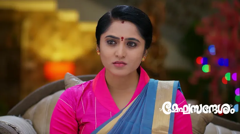 Pooja Eavesdrops on Jagath's Conversation