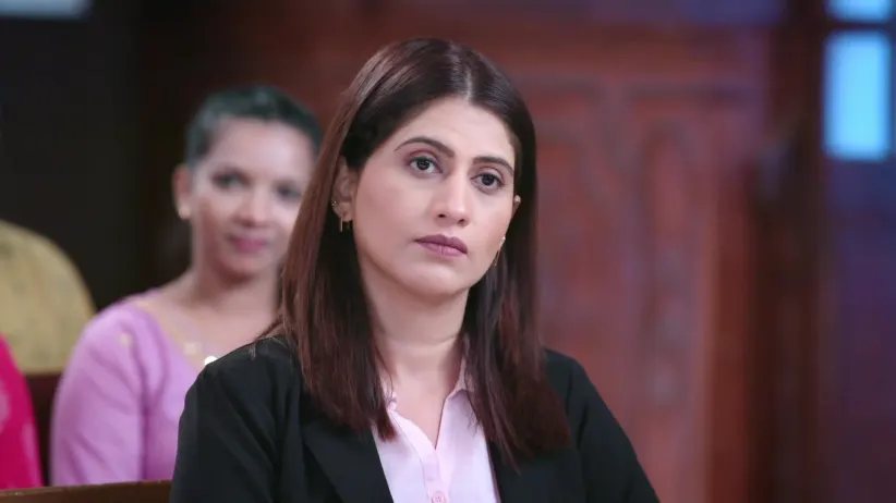 Deva Reassures a Worried Aditya - Paaru