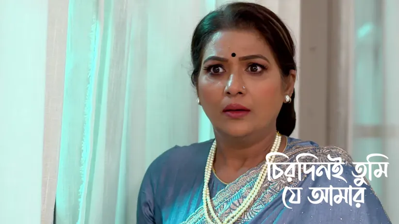 Arya Heads towards Madhobpur with Apu