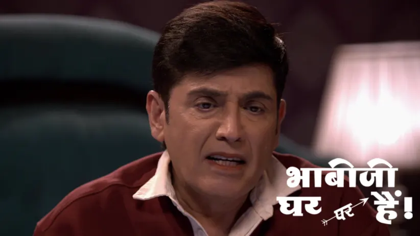 Tiwari and Angoori Dress as Bandits