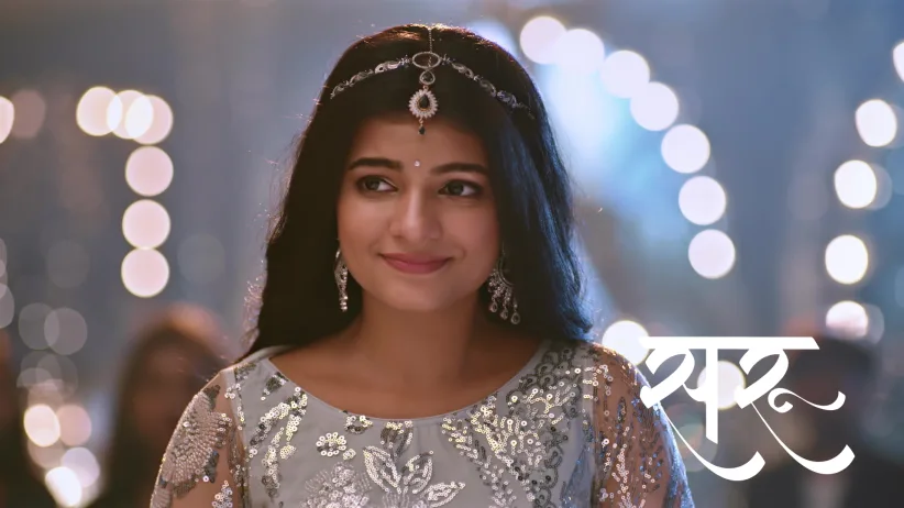 Kamini Drags Saroja to the Attic