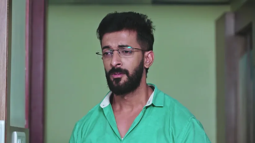 Ambika Learns about Durgapura’s Guardians