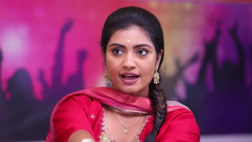 Durga's Gift to Her Friends - Maari