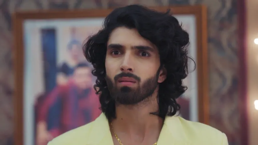 Income Tax Raid at Raghav's House - Jaane Anjaane Hum Mile