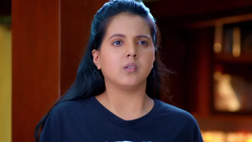 Sumi Defends Kedar before All - Taarini