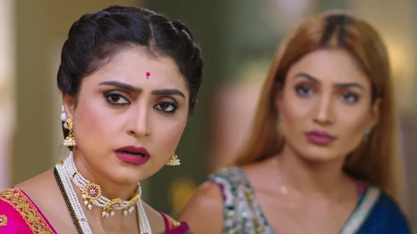 Ahilya Devi Cooks for Aditya - Paaru