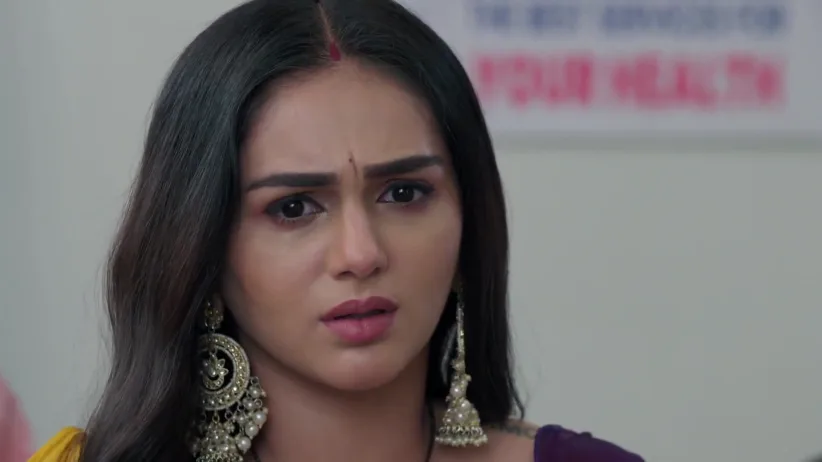 Jagriti Approaches a Few Smugglers for Blood