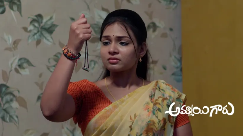 Mandaram Ties a Talisman to Deepak