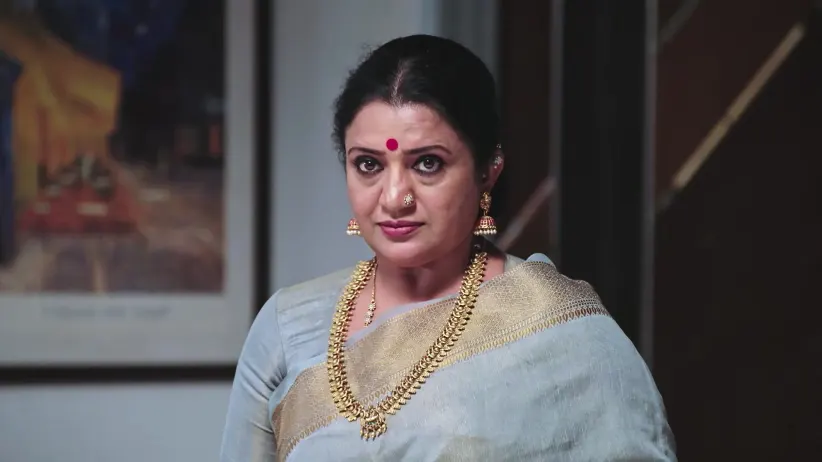 Shanvi Witnesses Malavika's Display of Power